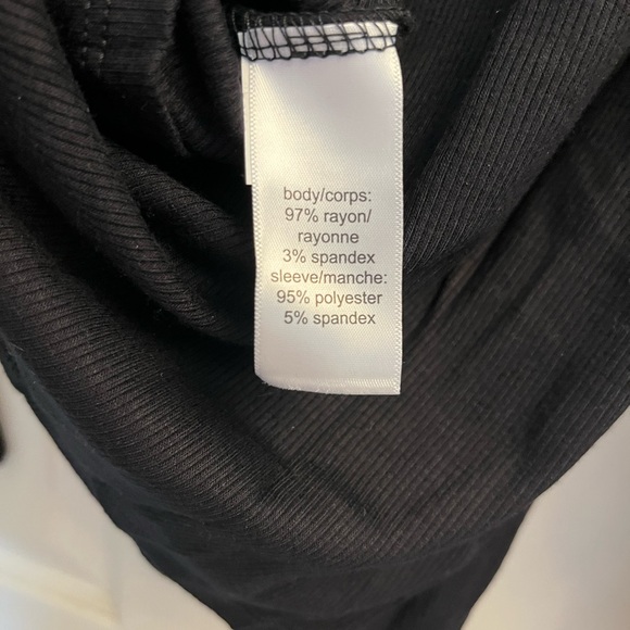 Maurices Women’s Teardrop Cutout Black Ribbed Top New Xsmall - Picture 5 of 5